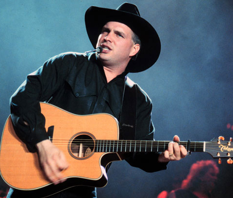 garth brooks g guitar